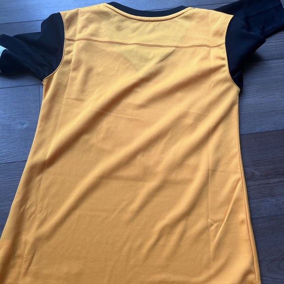 Womens Fanatics Pittsburgh Penguins Jersey NHL Gold - Picture 5 of 5